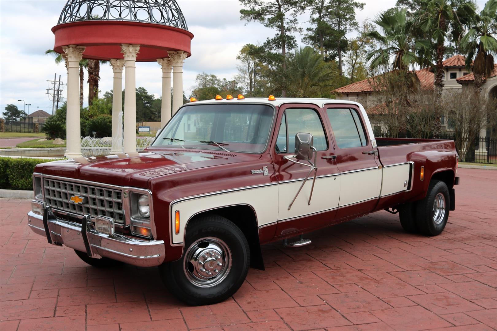 1975 Chevy C30 Silverado – TEXAS TRUCKS & CLASSICS