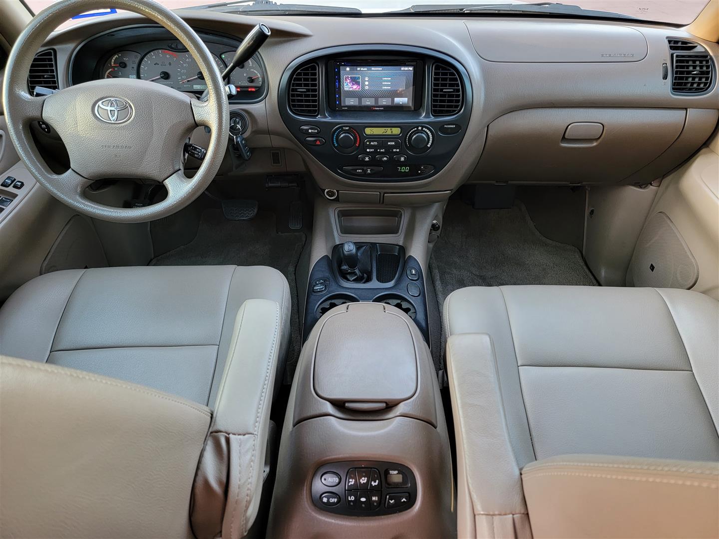 2004 Toyota Sequoia SR5 (Overland) – TEXAS TRUCKS & CLASSICS