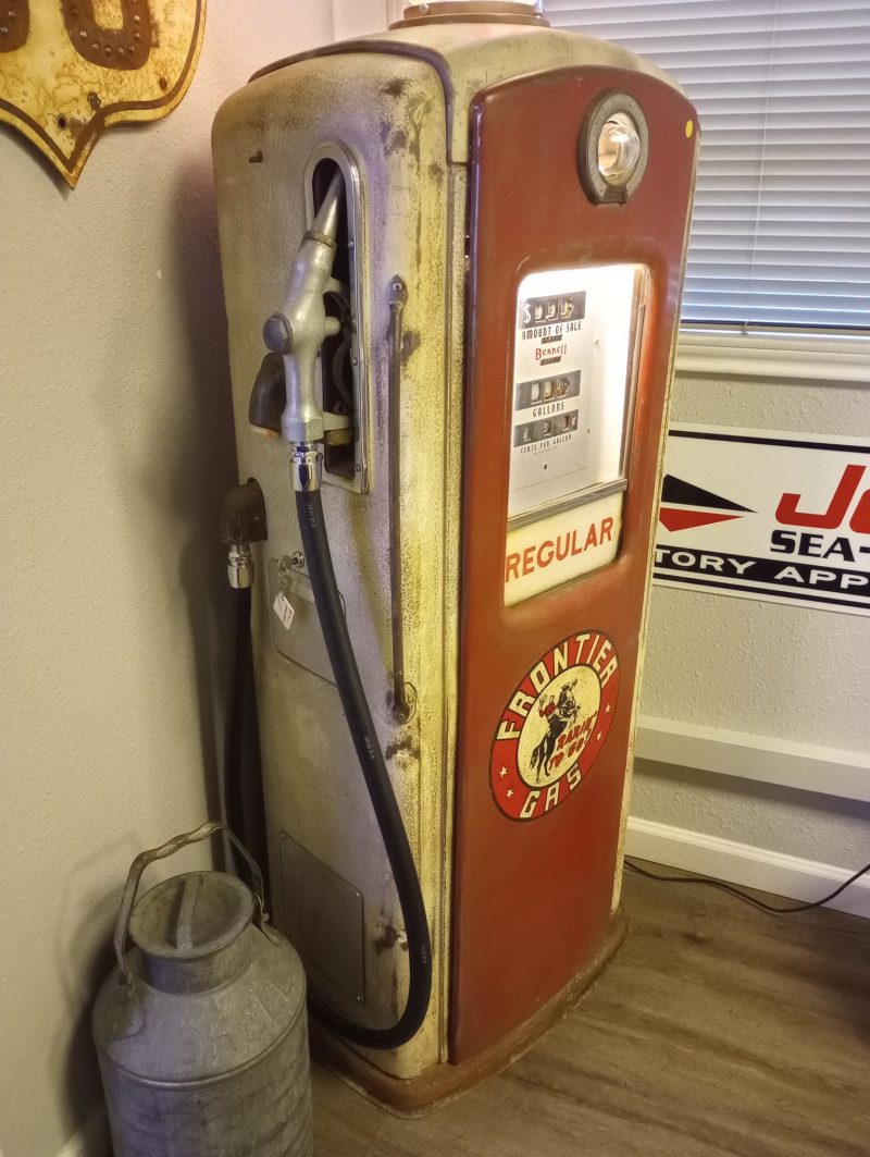 766 Frontier Gas Pump TEXAS TRUCKS & CLASSICS